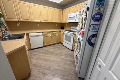 Copropriété à vendre à Miami, Floride: 3 chambres, 131.92 m2 № 2006282 - photo 6