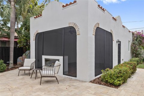 House in Saint Petersburg, Florida 6 bedrooms, 288.74 sq.m. № 1907488 - photo 28