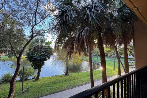 Купить кондоминиум в Плантация, Флорида 2 спальни, 89.65м2, № 2000740 - фото 9