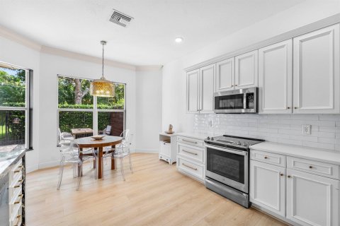 Villa ou maison à louer à Wellington, Floride: 3 chambres, 231.7 m2 № 2185234 - photo 8