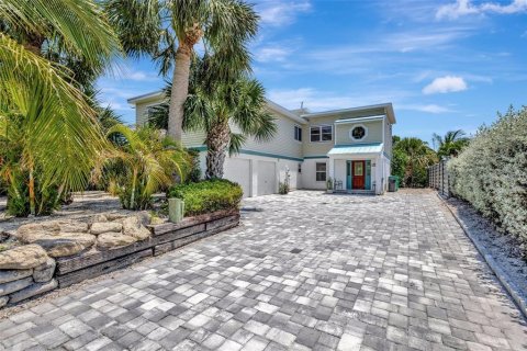 Casa en venta en Hutchinson Island South, Florida, 4 dormitorios, 238.94 m2 № 1802983 - foto 2