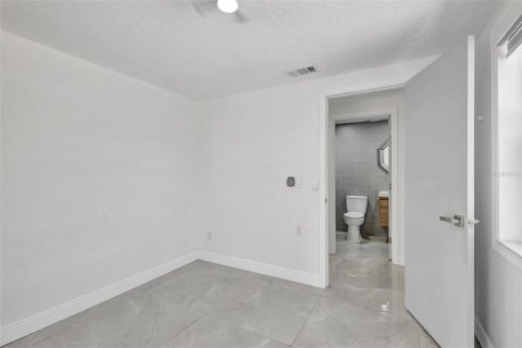 Casa en venta en Hutchinson Island South, Florida, 4 dormitorios, 238.94 m2 № 1802983 - foto 14