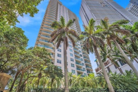 Condo in Fort Lauderdale, Florida, 2 bedrooms  № 1761813 - photo 28