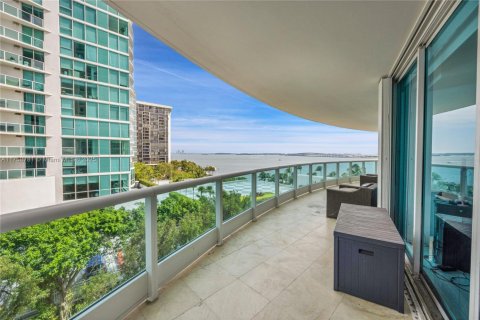 Condominio en venta en Miami, Florida, 3 dormitorios, 241.55 m2 № 1862894 - foto 8