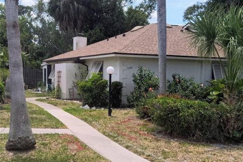 Condo in Sarasota, Florida, 2 bedrooms № 2098797
