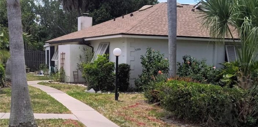 Condo in Sarasota, Florida, 2 bedrooms  № 2098797