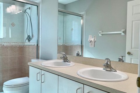 Villa ou maison à louer à Davie, Floride: 4 chambres, 180.97 m2 № 2026967 - photo 11