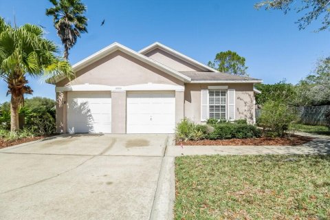 Casa en alquiler en Orlando, Florida, 3 dormitorios, 191.29 m2 № 1886216 - foto 1