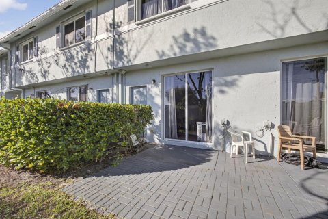 Touwnhouse à vendre à Riviera Beach, Floride: 3 chambres, 123.93 m2 № 2243486 - photo 29