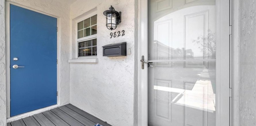 Condominio en Bradenton, Florida, 2 dormitorios  № 1760492