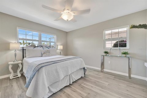 Condominio en venta en Bradenton, Florida, 2 dormitorios, 100.15 m2 № 1760492 - foto 26