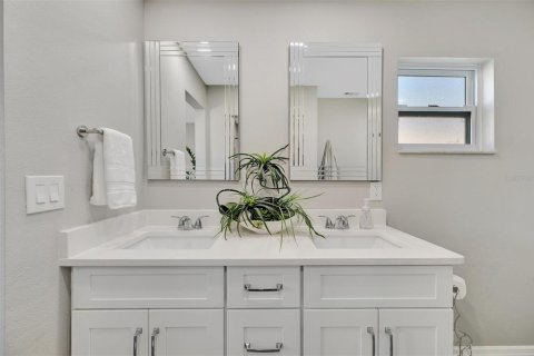 Condominio en venta en Bradenton, Florida, 2 dormitorios, 100.15 m2 № 1760492 - foto 30