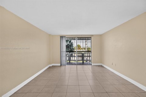 Condominio en venta en Miami, Florida, 1 dormitorio, 78.04 m2 № 2077324 - foto 8