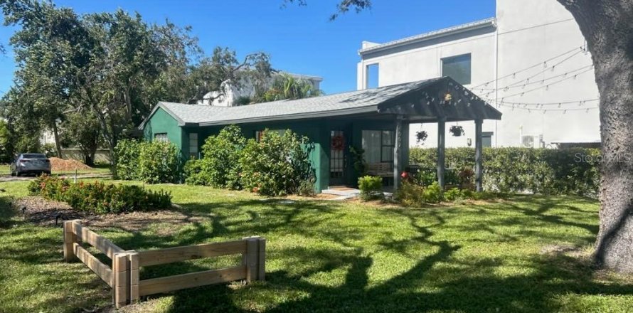 Villa ou maison à Tampa, Floride 2 chambres, 88.26 m2 № 1878065