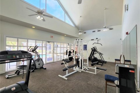 Condo in Gainesville, Florida, 1 bedroom  № 1789847 - photo 16