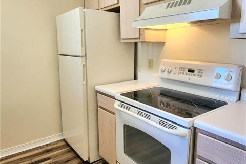 Condo in Gainesville, Florida, 1 bedroom  № 1789847 - photo 6