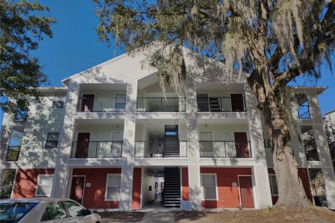 Condo in Gainesville, Florida, 1 bedroom  № 1789847 - photo 1