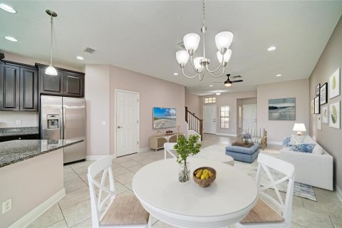 Townhouse in Bradenton, Florida 3 bedrooms, 177.26 sq.m. № 2226217 - photo 6
