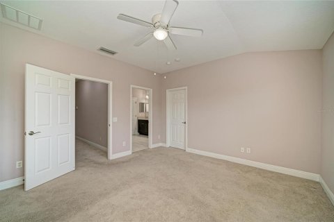 Townhouse in Bradenton, Florida 3 bedrooms, 177.26 sq.m. № 2226217 - photo 24