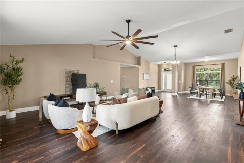Casa en venta en Winter Garden, Florida, 4 dormitorios, 281.4 m2 № 2312834 - foto 5
