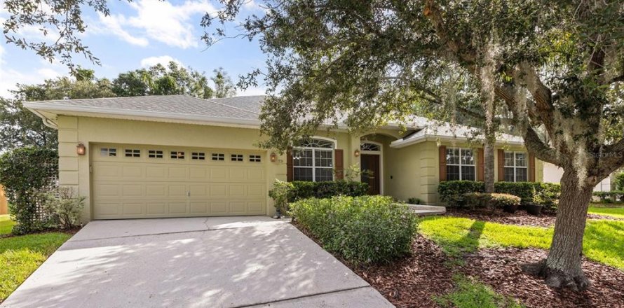 Casa en Winter Garden, Florida 4 dormitorios, 281.4 m2 № 2312834