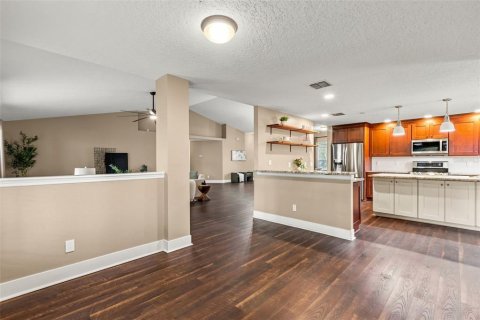 Casa en venta en Winter Garden, Florida, 4 dormitorios, 281.4 m2 № 2312834 - foto 14