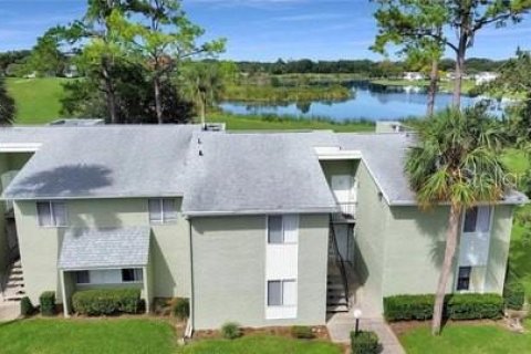 Condo in Ocala, Florida, 2 bedrooms  № 1744177 - photo 1