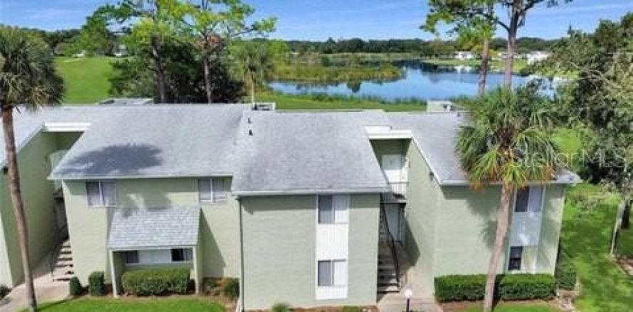 Condo in Ocala, Florida, 2 bedrooms № 1744177