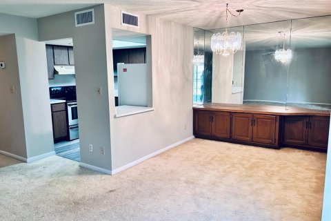 Condo in Ocala, Florida, 2 bedrooms  № 1744177 - photo 15