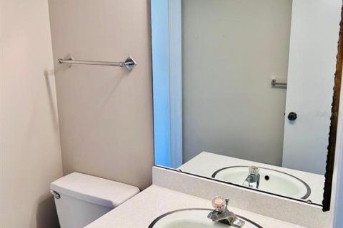 Condo in Ocala, Florida, 2 bedrooms  № 1744177 - photo 6