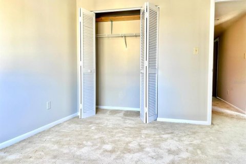 Condo in Ocala, Florida, 2 bedrooms  № 1744177 - photo 11