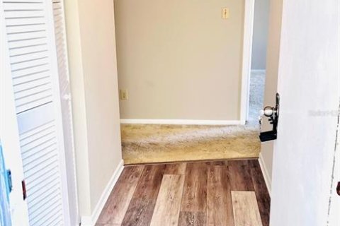 Condo in Ocala, Florida, 2 bedrooms  № 1744177 - photo 16