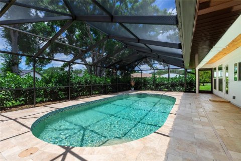 House in Sarasota, Florida 3 bedrooms, 305.83 sq.m. № 2199555 - photo 23