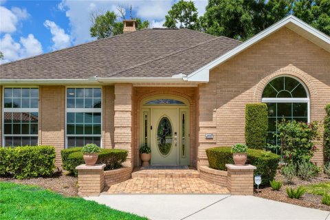 House in Sarasota, Florida 3 bedrooms, 305.83 sq.m. № 2199555 - photo 2