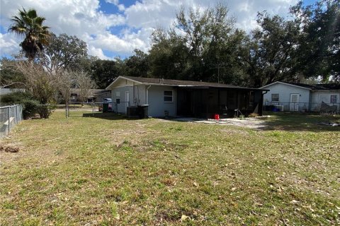 Villa ou maison à vendre à Zephyrhills, Floride: 2 chambres, 98.85 m2 № 2231788 - photo 27