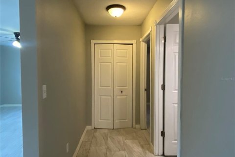 Villa ou maison à vendre à Zephyrhills, Floride: 2 chambres, 98.85 m2 № 2231788 - photo 13