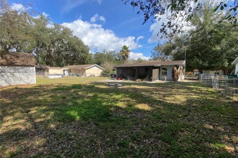 Villa ou maison à vendre à Zephyrhills, Floride: 2 chambres, 98.85 m2 № 2231788 - photo 29