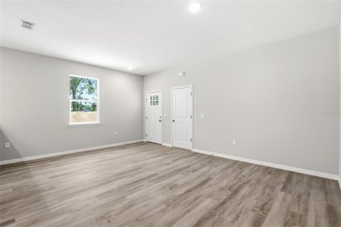 Casa en venta en Eustis, Florida, 3 dormitorios, 122.35 m2 № 2234644 - foto 19