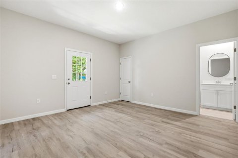 Casa en venta en Eustis, Florida, 3 dormitorios, 122.35 m2 № 2234644 - foto 3