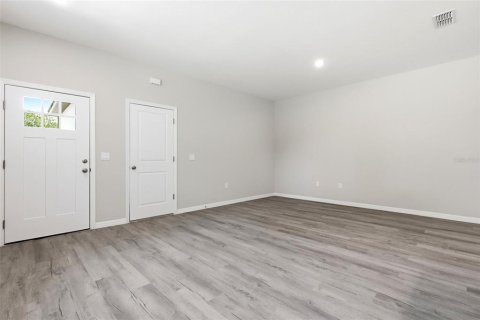 Casa en venta en Eustis, Florida, 3 dormitorios, 122.35 m2 № 2234644 - foto 6