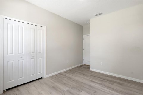 Casa en venta en Eustis, Florida, 3 dormitorios, 122.35 m2 № 2234644 - foto 25