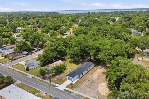 Casa en venta en Eustis, Florida, 3 dormitorios, 122.35 m2 № 2234644 - foto 28