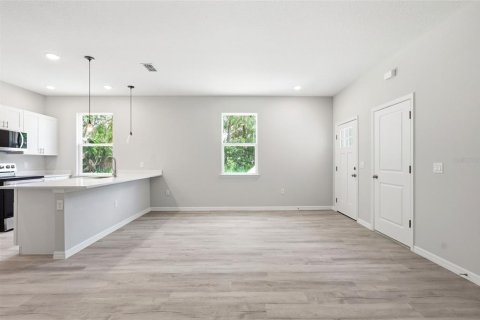 Casa en venta en Eustis, Florida, 3 dormitorios, 122.35 m2 № 2234644 - foto 7