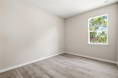 Casa en venta en Eustis, Florida, 3 dormitorios, 122.35 m2 № 2234644 - foto 20