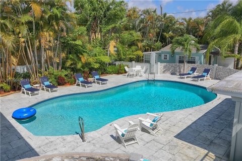 Casa en alquiler en Wilton Manors, Florida, 1 dormitorio № 2085895 - foto 11