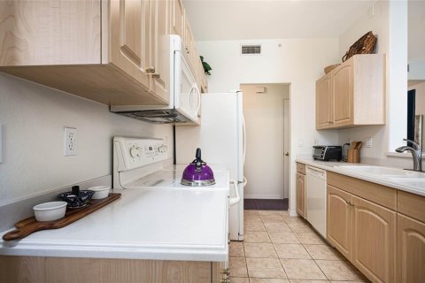 Condo in Venice, Florida, 3 bedrooms  № 1747504 - photo 8