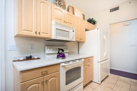 Condo in Venice, Florida, 3 bedrooms  № 1747504 - photo 9