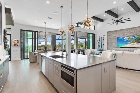 Villa ou maison à vendre à Sarasota, Floride: 3 chambres, 322.74 m2 № 2202143 - photo 21