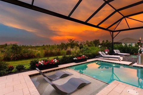Villa ou maison à vendre à Sarasota, Floride: 3 chambres, 322.74 m2 № 2202143 - photo 5