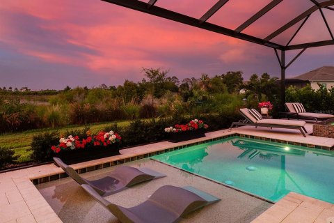 Villa ou maison à vendre à Sarasota, Floride: 3 chambres, 322.74 m2 № 2202143 - photo 7